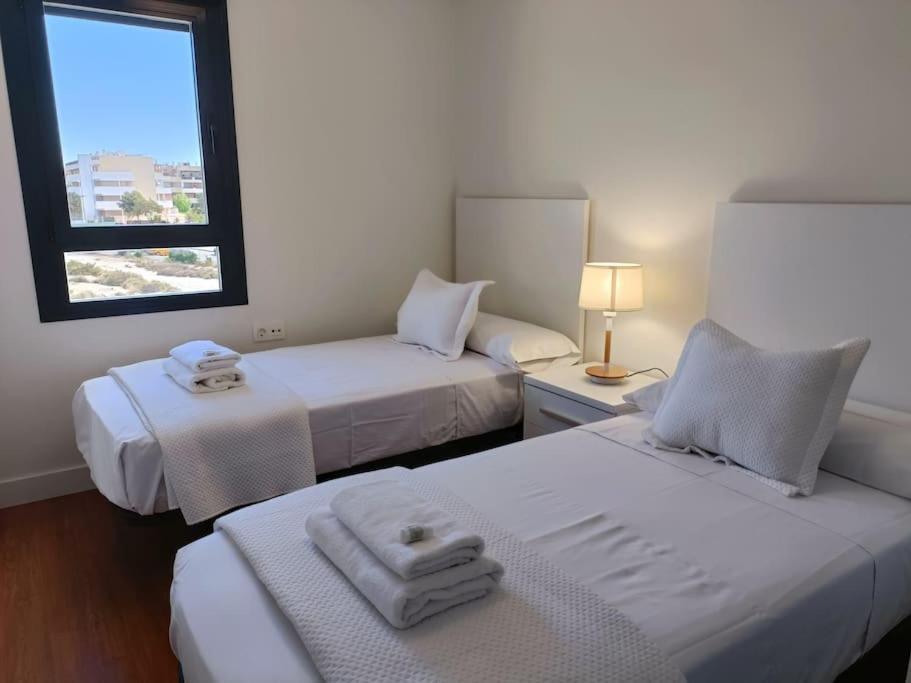 Nuevo Atico Toyo. Vistas Al Mar, Terraza, Solarium, Piscina, A/A, Wifi Y Garaje Apartment El Toyo Exterior photo