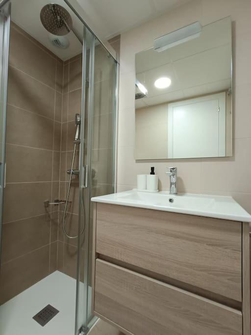 Nuevo Atico Toyo. Vistas Al Mar, Terraza, Solarium, Piscina, A/A, Wifi Y Garaje Apartment El Toyo Exterior photo
